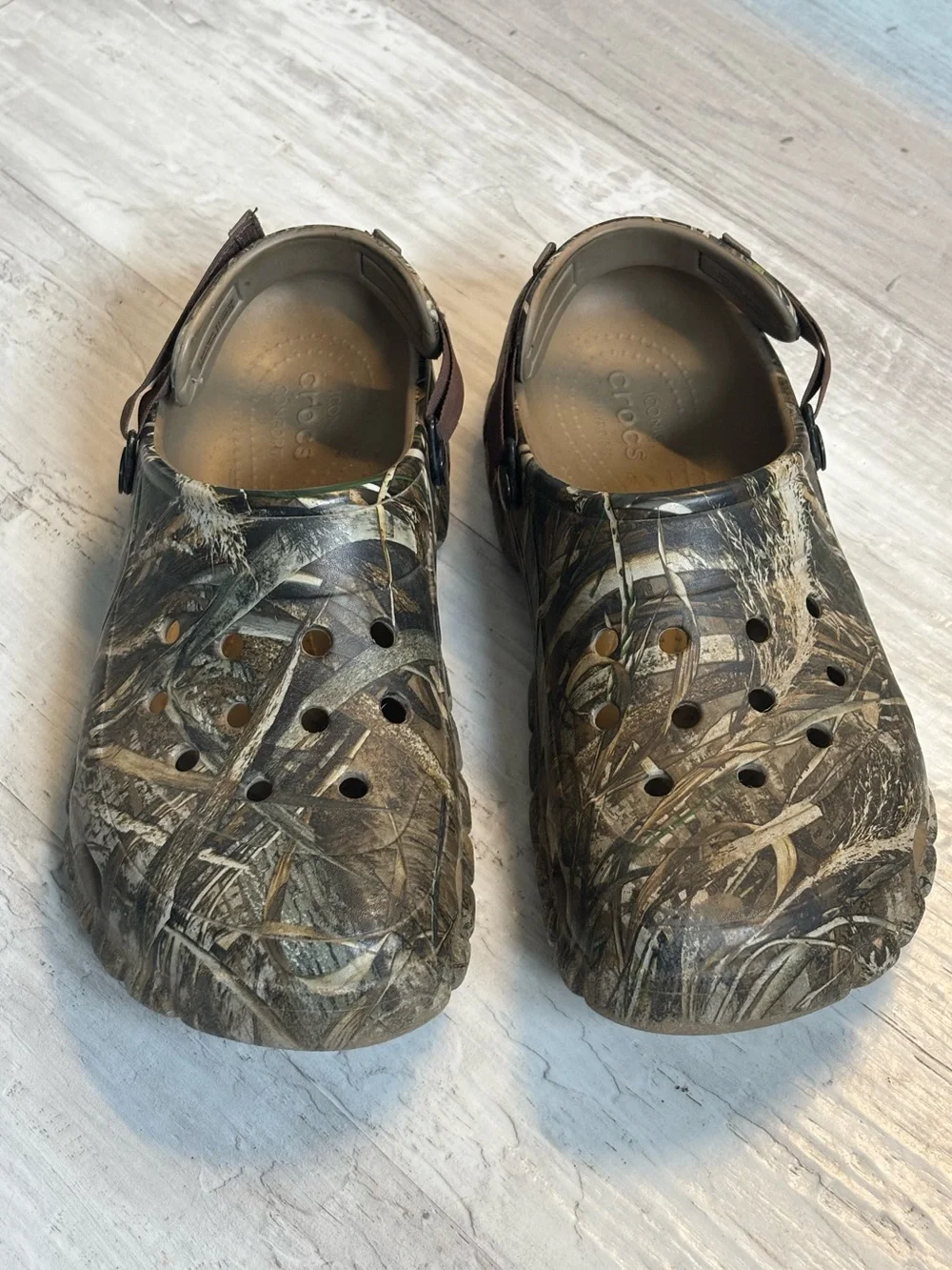 CROCS Realtree Camo Adjustable Strap Clogs Men’s Size 10